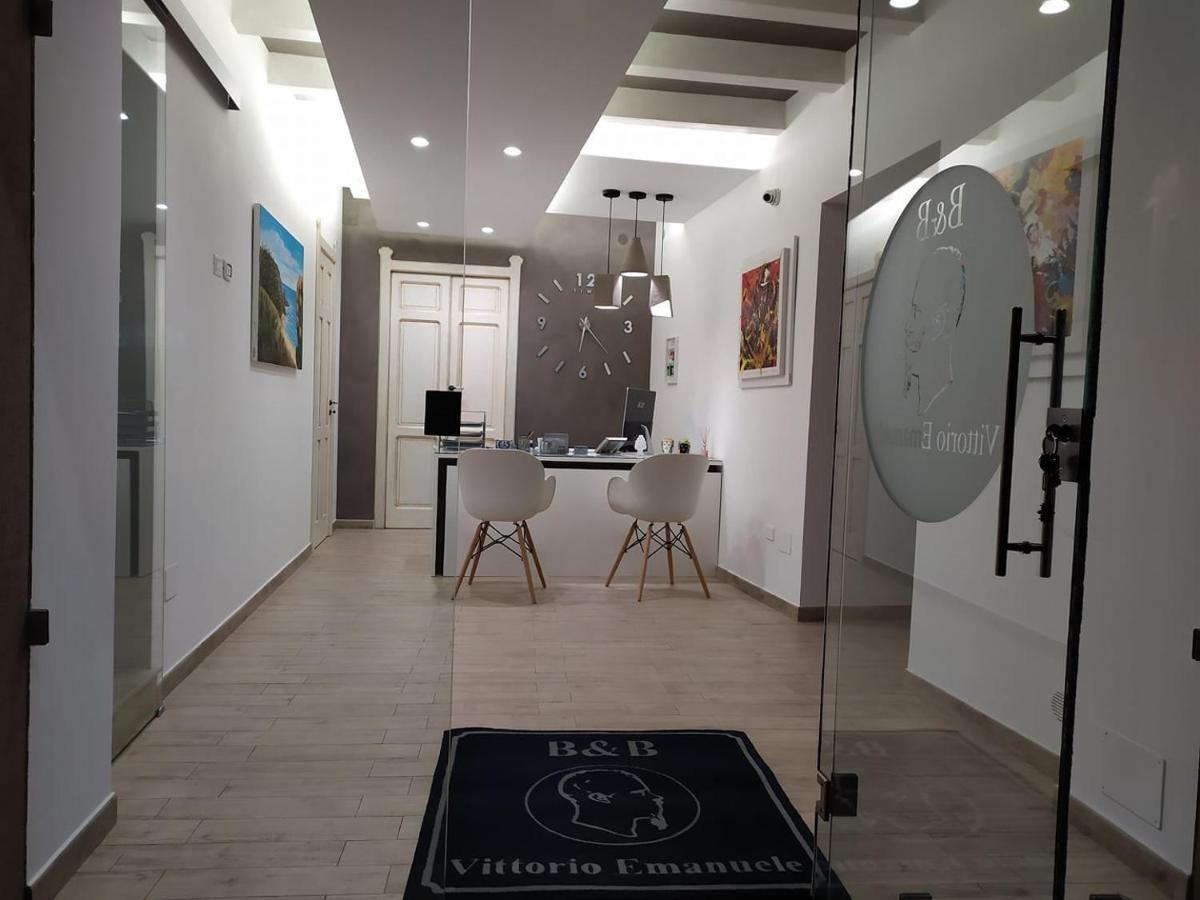 B & B Vittorio Emanuele Canicattì Buitenkant foto
