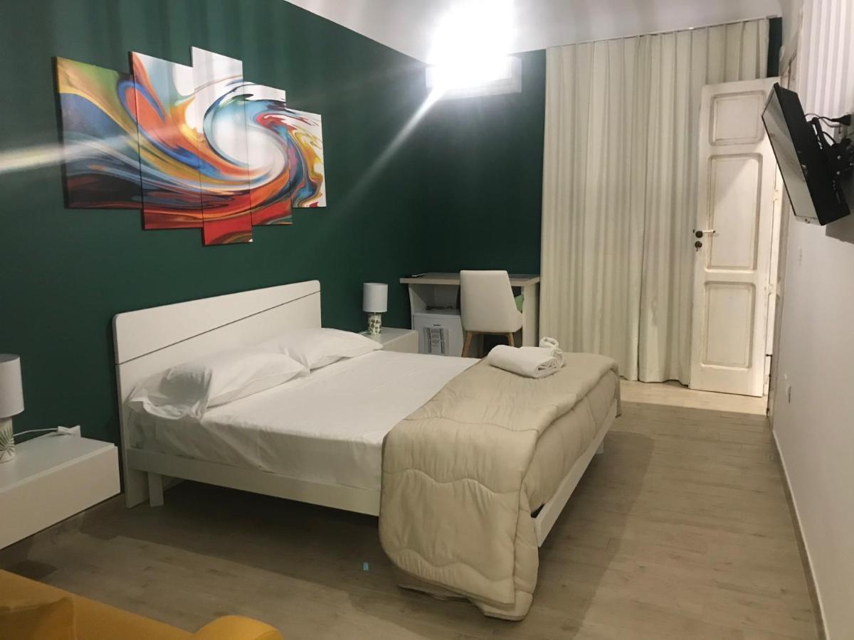 B & B Vittorio Emanuele Canicattì Buitenkant foto